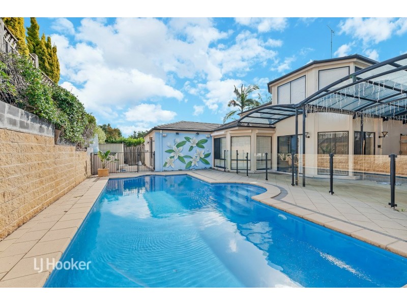 19 Settlers Close, Castle Hill NSW 2154