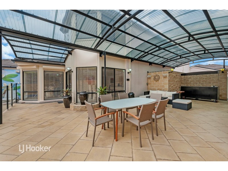 19 Settlers Close, Castle Hill NSW 2154