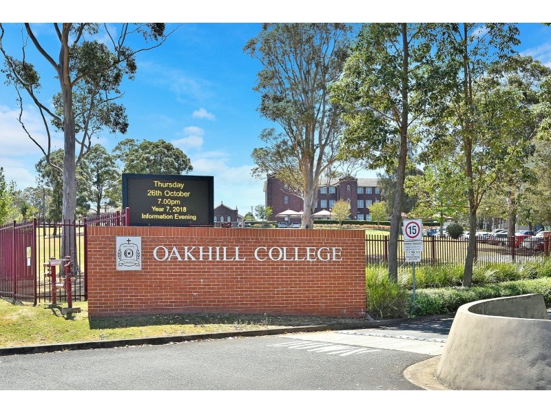 19 Settlers Close, Castle Hill NSW 2154