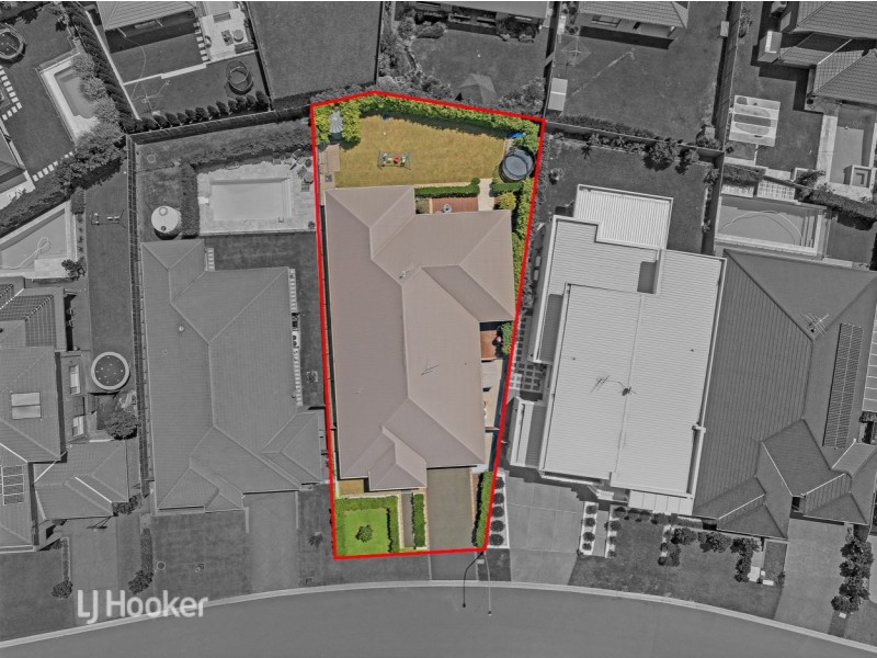 8 Seath Street, Kellyville NSW 2155