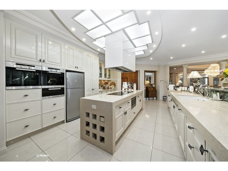 42 Cobah Road, Arcadia NSW 2159