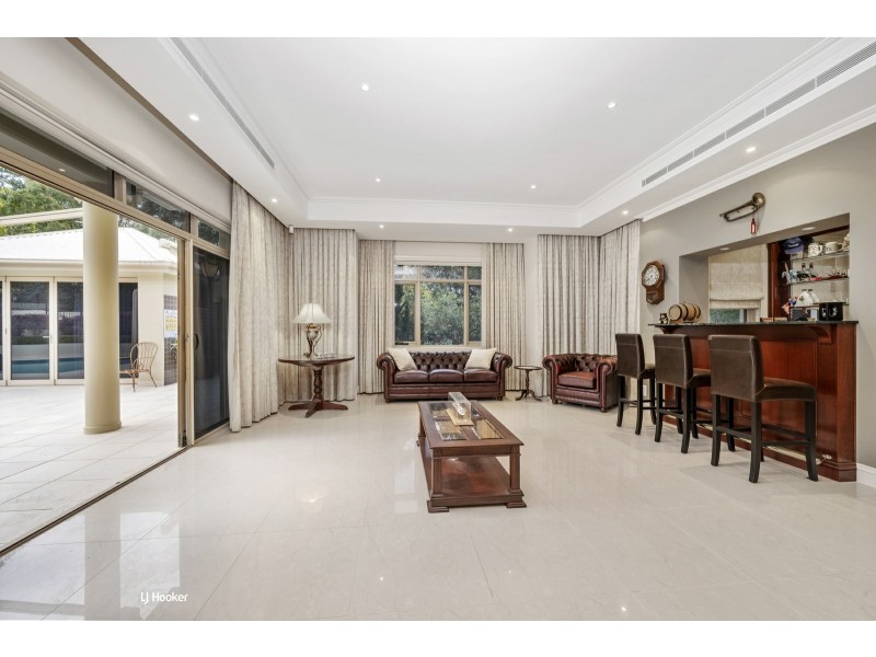 42 Cobah Road, Arcadia NSW 2159