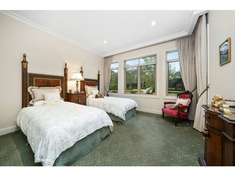 42 Cobah Road, Arcadia NSW 2159