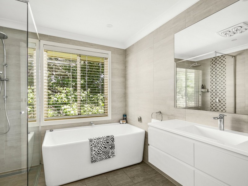 8 Araluen Place, Glenhaven NSW 2156