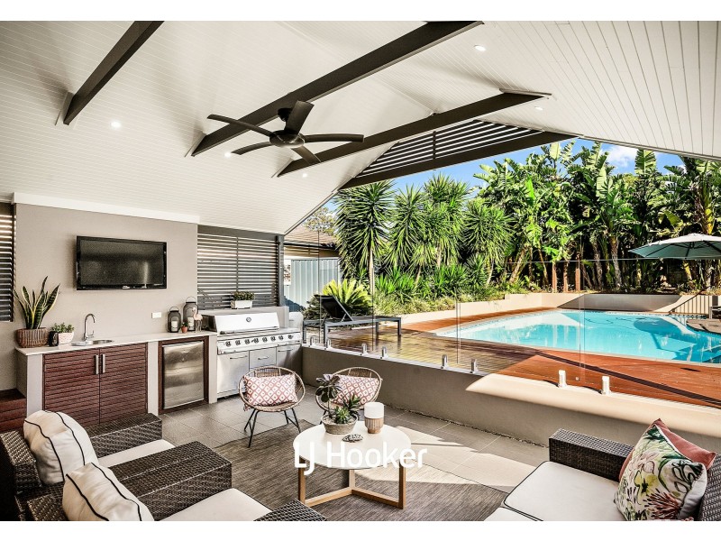 6 Chapman Avenue, Castle Hill NSW 2154