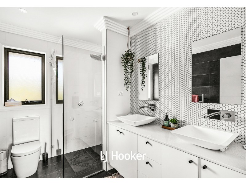 6 Chapman Avenue, Castle Hill NSW 2154