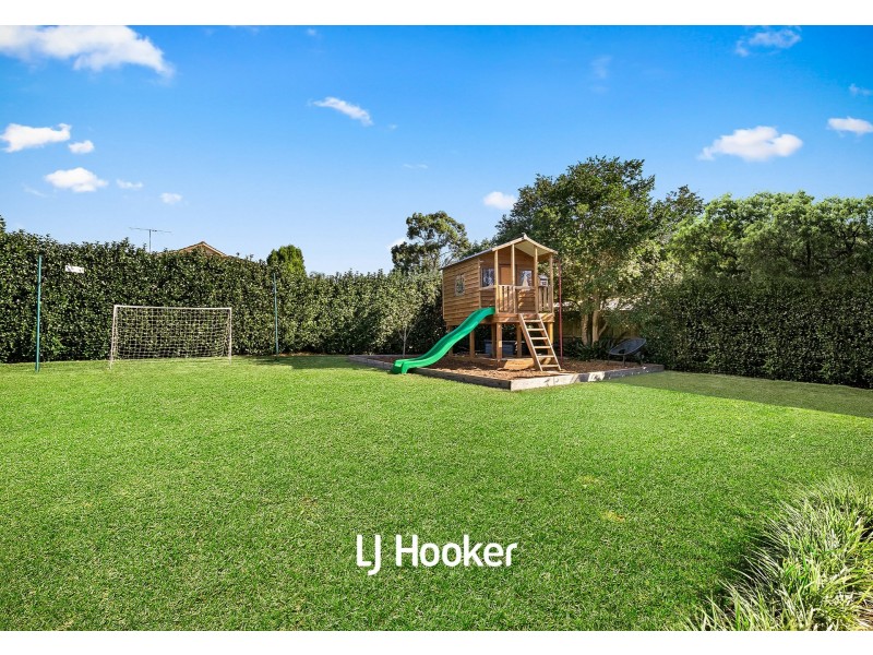 6 Chapman Avenue, Castle Hill NSW 2154