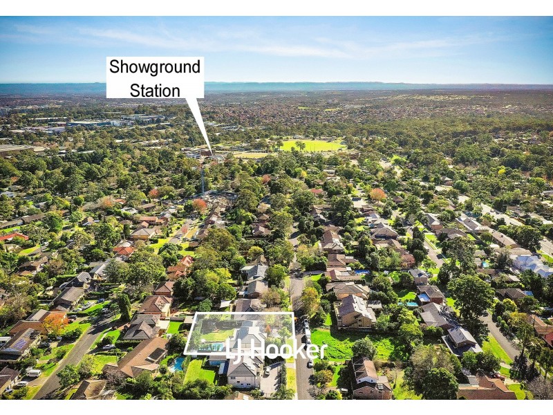 6 Chapman Avenue, Castle Hill NSW 2154