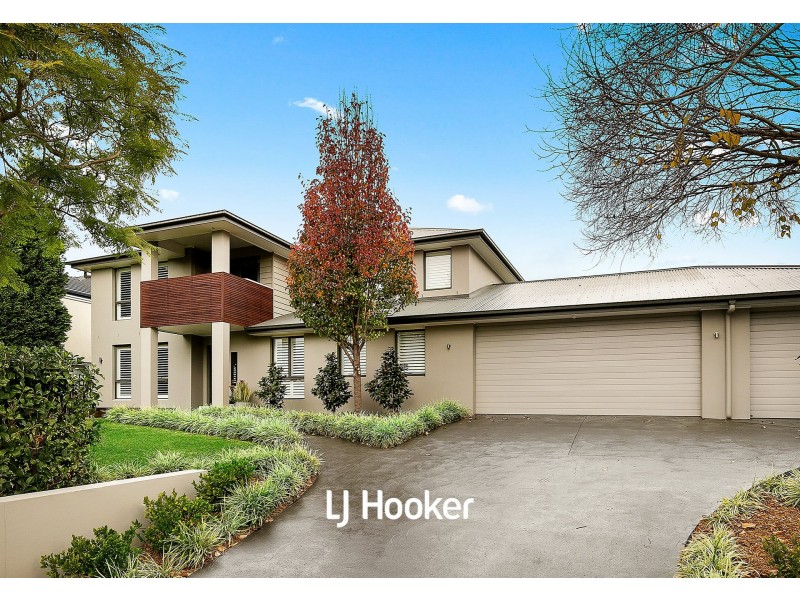 6 Chapman Avenue, Castle Hill NSW 2154