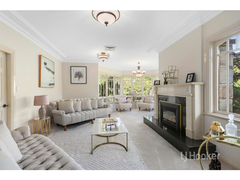 4 Cottonwood Place, Castle Hill NSW 2154