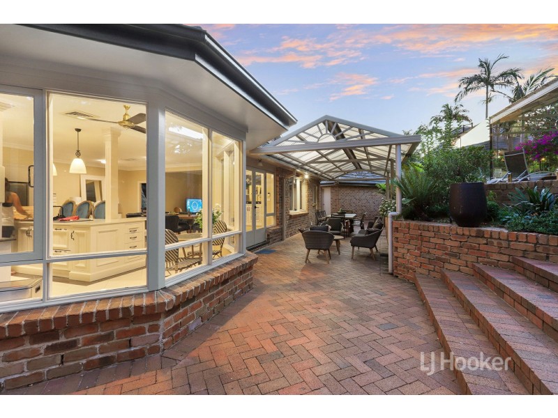 4 Cottonwood Place, Castle Hill NSW 2154