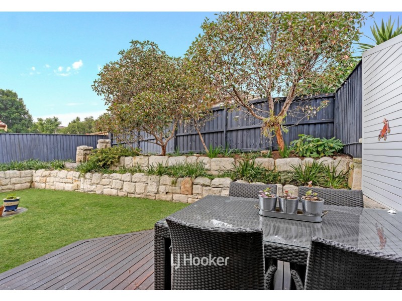 17 Hickory Place, Dural NSW 2158