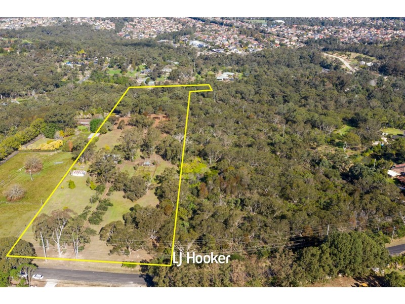 8 Robson Road, Kenthurst NSW 2156