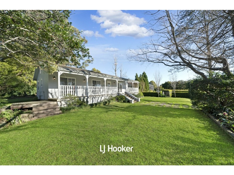 24 Moores Road, Glenorie NSW 2157