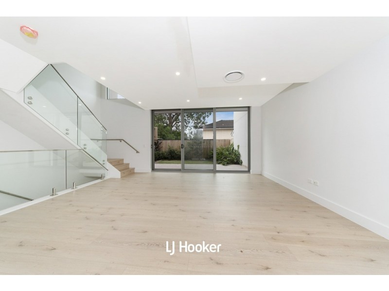 7/10-16 Cecil Avenue, Castle Hill NSW 2154