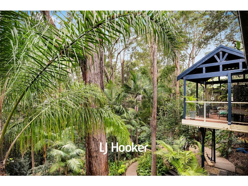 27 Longworth Crescent, Castle Hill NSW 2154