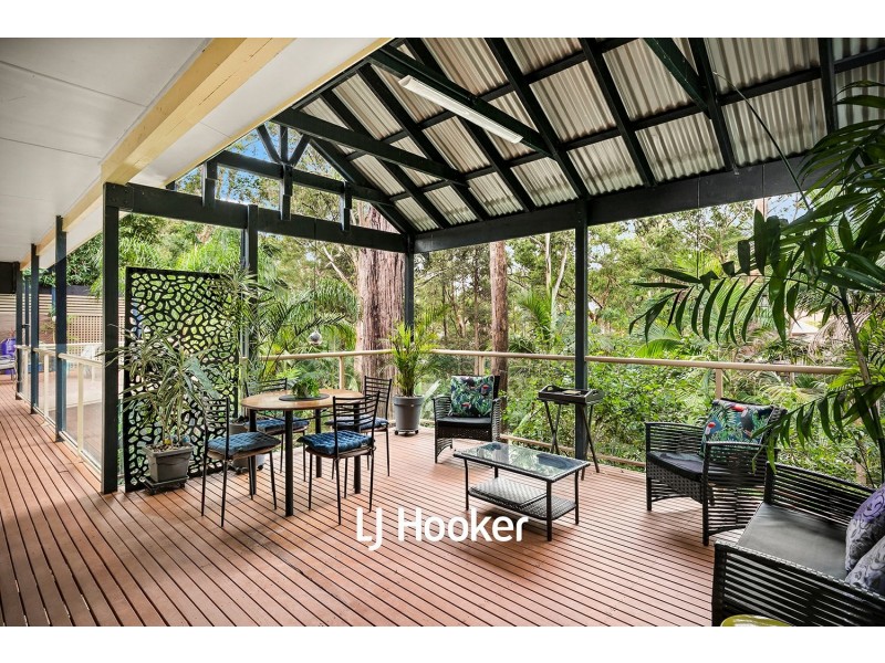 27 Longworth Crescent, Castle Hill NSW 2154