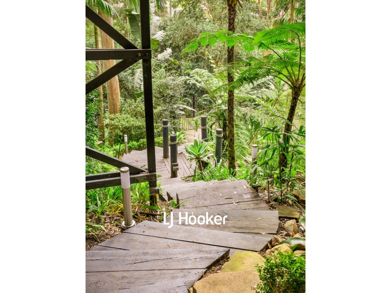 27 Longworth Crescent, Castle Hill NSW 2154