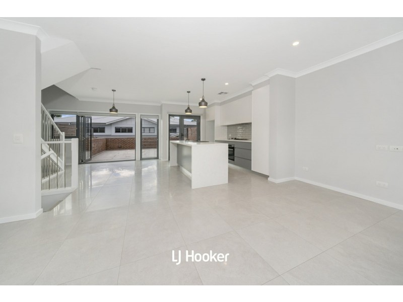 A2/60 Showground Road, Castle Hill NSW 2154