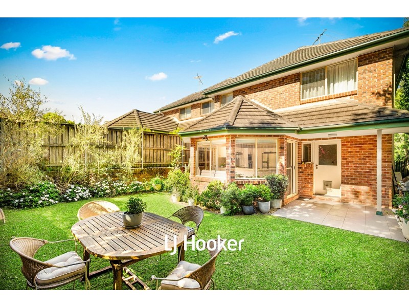 1 Finchley Place, Glenhaven NSW 2156