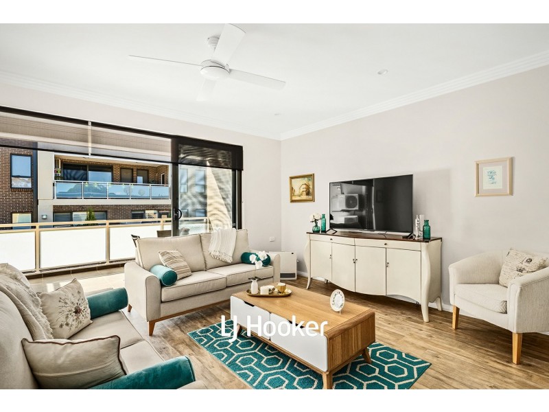 74/28 Rosebank Avenue, Dural NSW 2158