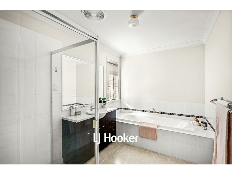 3 Fletcher St, Stanhope Gardens NSW 2768