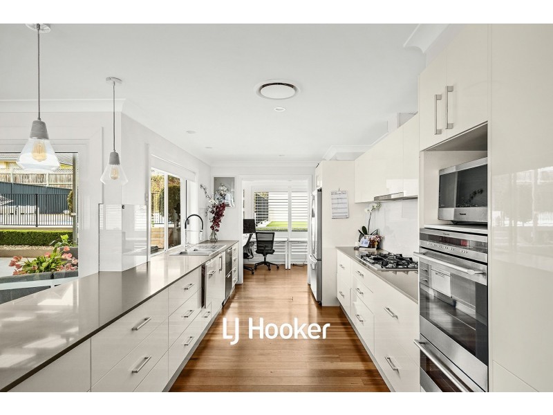 8 Evans Road, Glenhaven NSW 2156