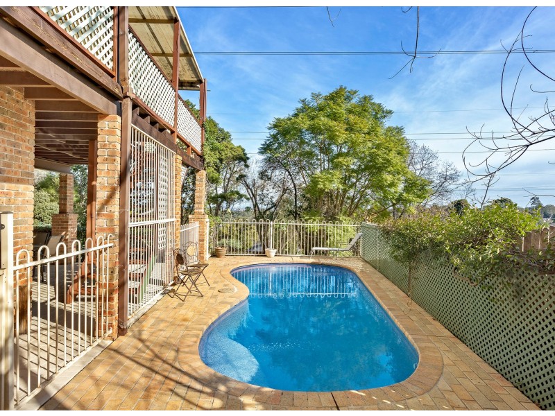 51 Dandarbong Avenue, Carlingford NSW 2118