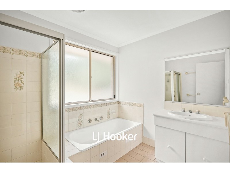 18 Carters Road, Dural NSW 2158