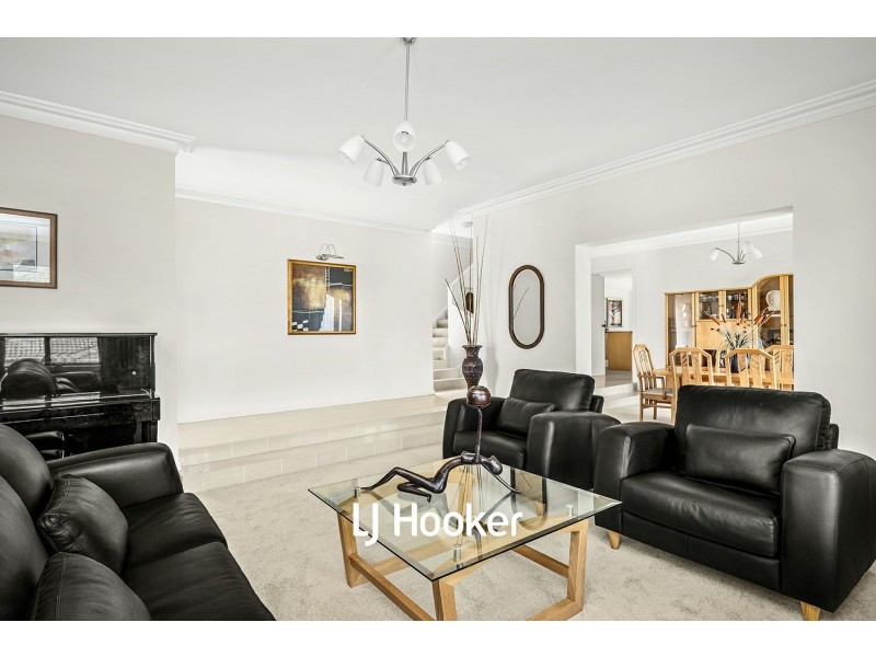 14 Huntingdale Circle, Castle Hill NSW 2154