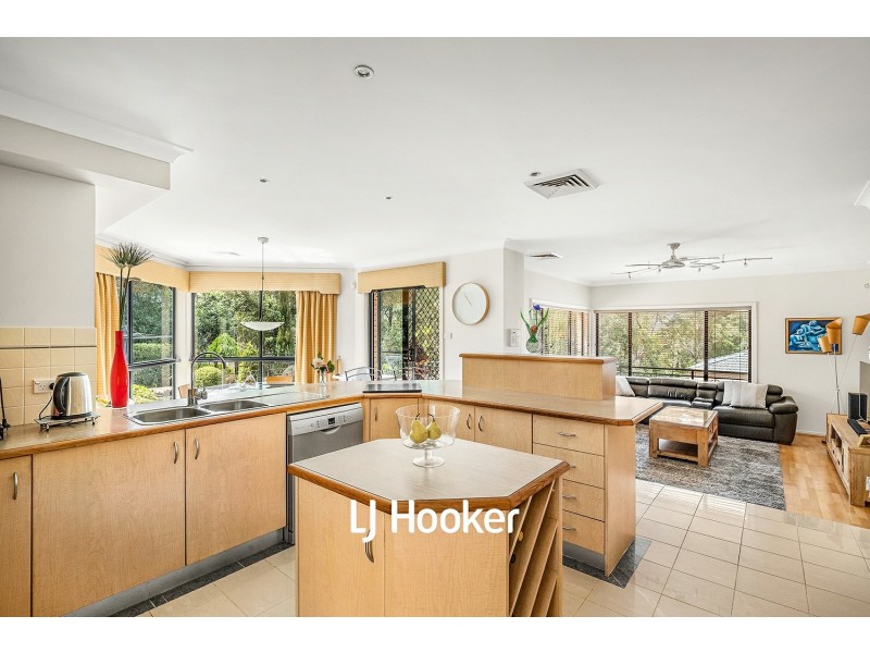 14 Huntingdale Circle, Castle Hill NSW 2154