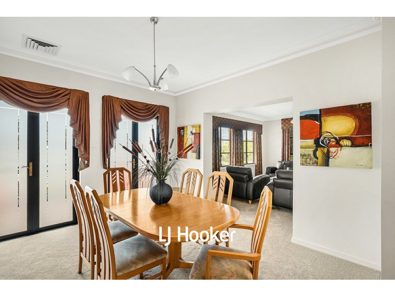 14 Huntingdale Circle, Castle Hill NSW 2154