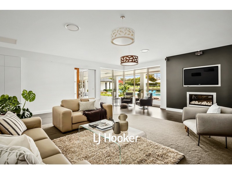 8 Gilligans Road, Dural NSW 2158