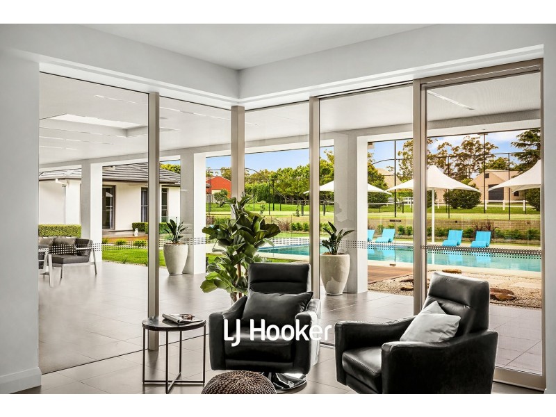 8 Gilligans Road, Dural NSW 2158