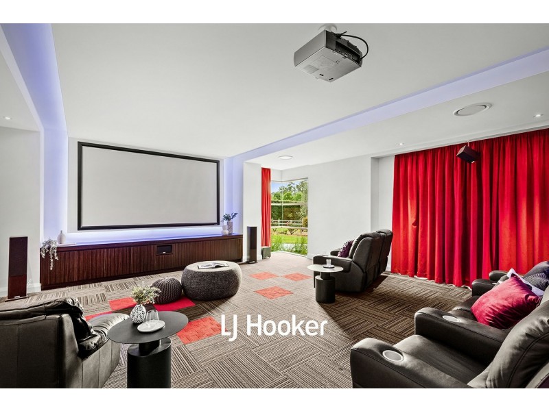 8 Gilligans Road, Dural NSW 2158
