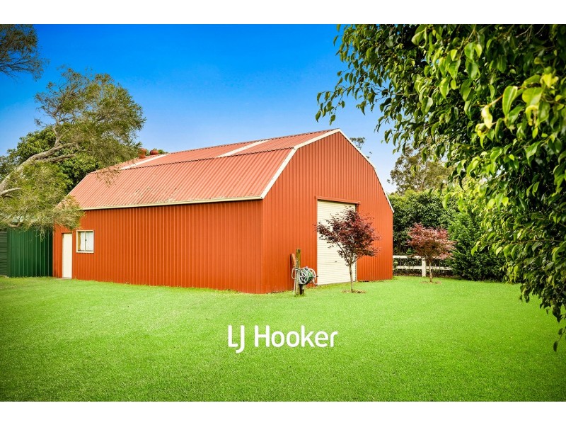 8 Gilligans Road, Dural NSW 2158
