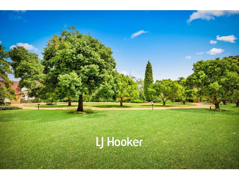 41 Cranstons Road, Middle Dural NSW 2158