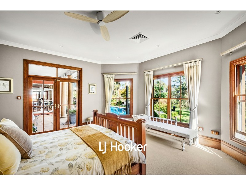 12 Binalong Road, Kenthurst NSW 2156