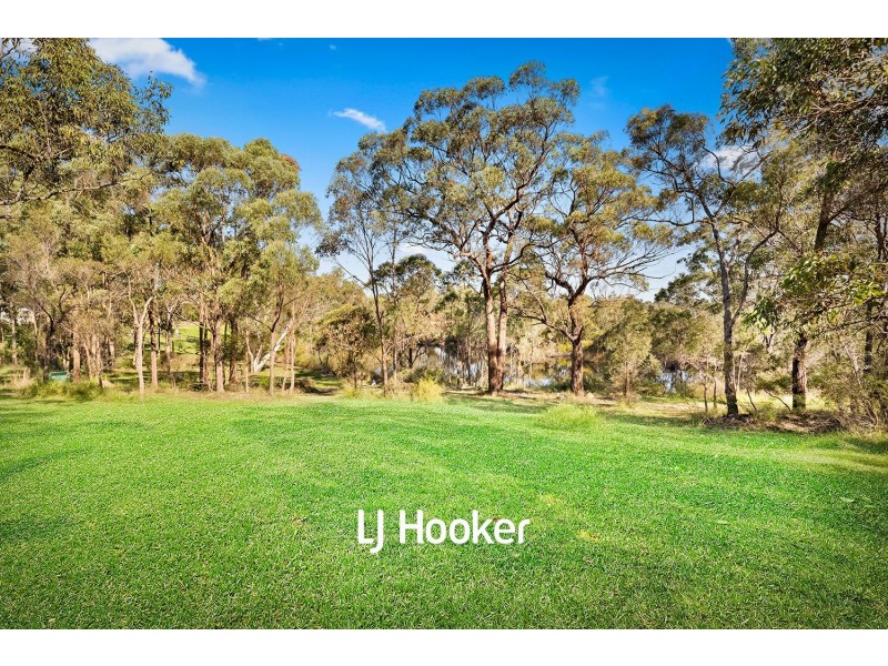 12 Binalong Road, Kenthurst NSW 2156