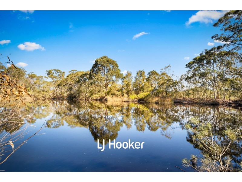 12 Binalong Road, Kenthurst NSW 2156