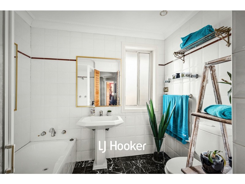 Unit 2/691 Old Northern Road, Dural NSW 2158