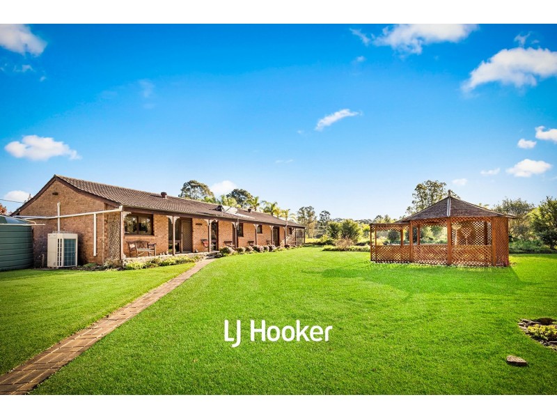 9 Mark Road, Nelson NSW 2765