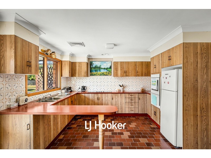 9 Mark Road, Nelson NSW 2765
