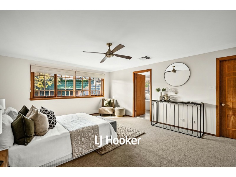 8 Golders Green Way, Glenhaven NSW 2156