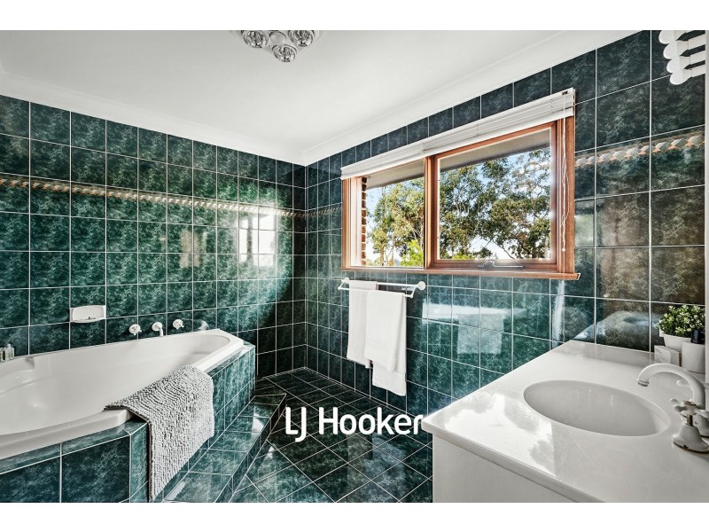 8 Golders Green Way, Glenhaven NSW 2156