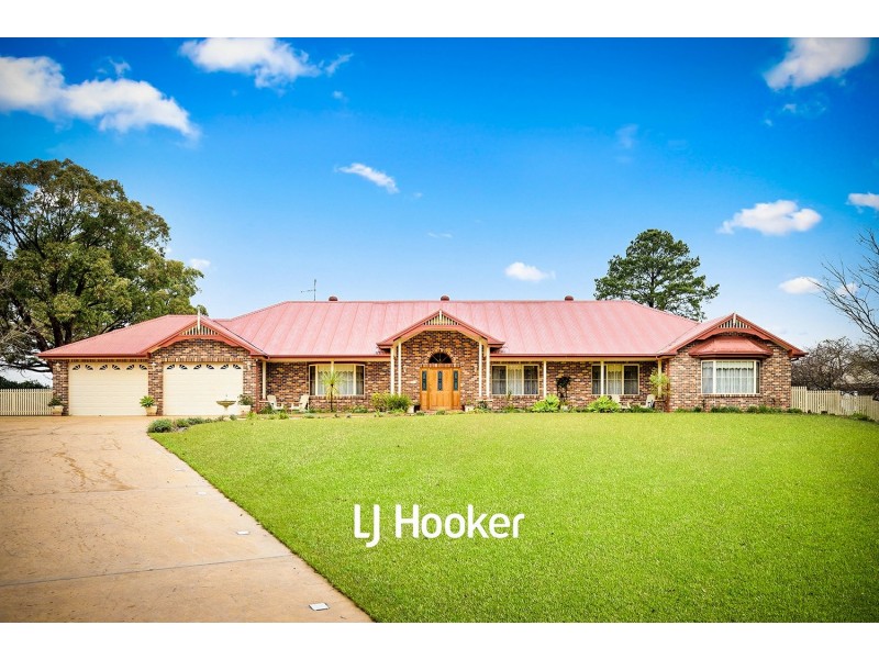 6 Marieba Road, Kenthurst NSW 2156