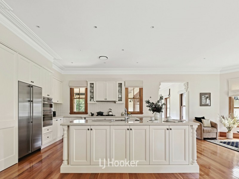 6 Hemers Road, Dural NSW 2158