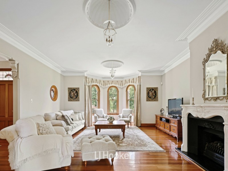 6 Hemers Road, Dural NSW 2158