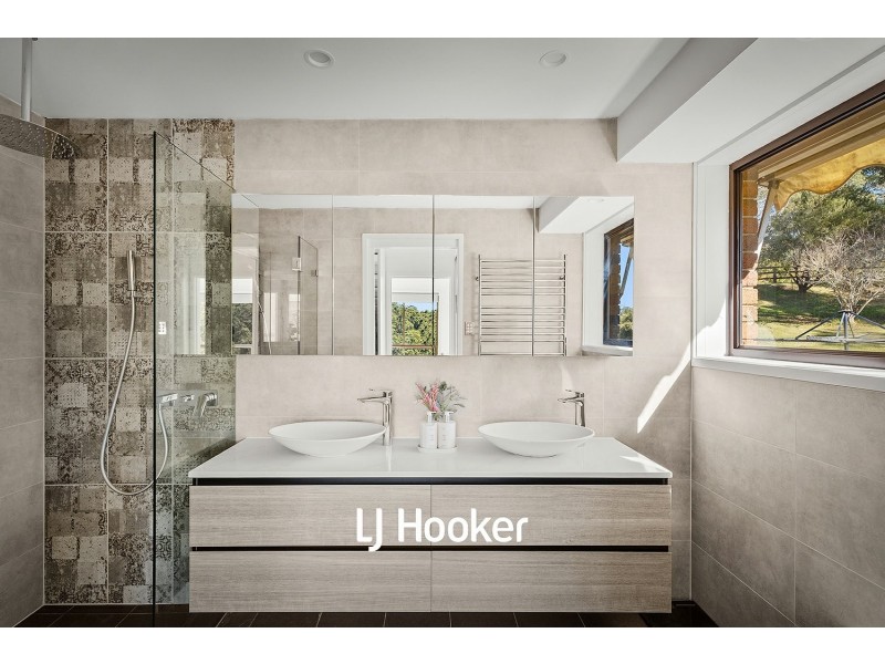 4 Elaine Place, Middle Dural NSW 2158