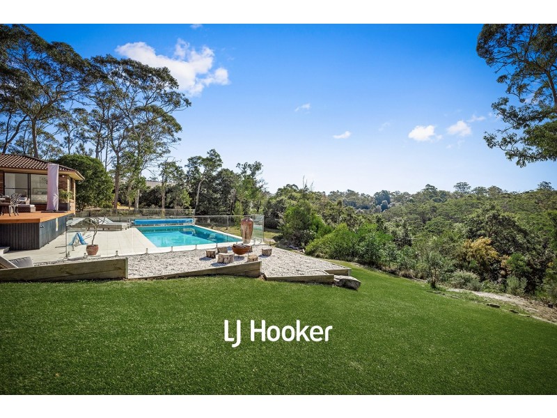 4 Elaine Place, Middle Dural NSW 2158